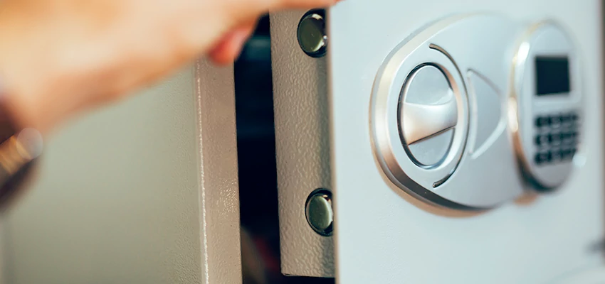 Fingerprint Safe Openers in Agoura Hills, CA
