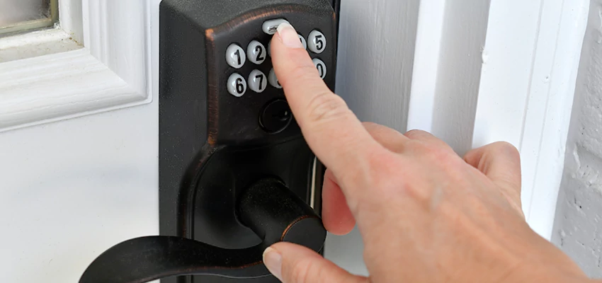 High-security Code Lock Ideas in Agoura Hills, California