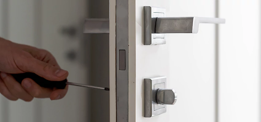 Automotive Lock Installation in Agoura Hills, CA